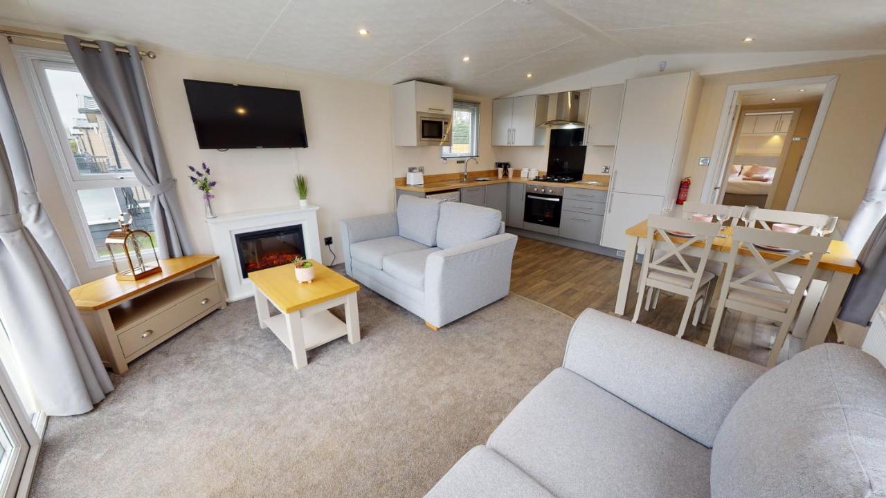 Brackenborough Lakes Resort Louth  Kültér fotó